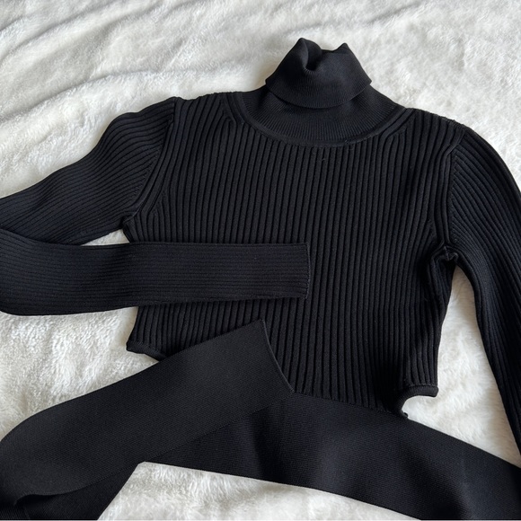 Cushnie Et Ochs Tie Waist Cropped Black Turtleneck Wrap Sweater XS - Picture 7 of 11